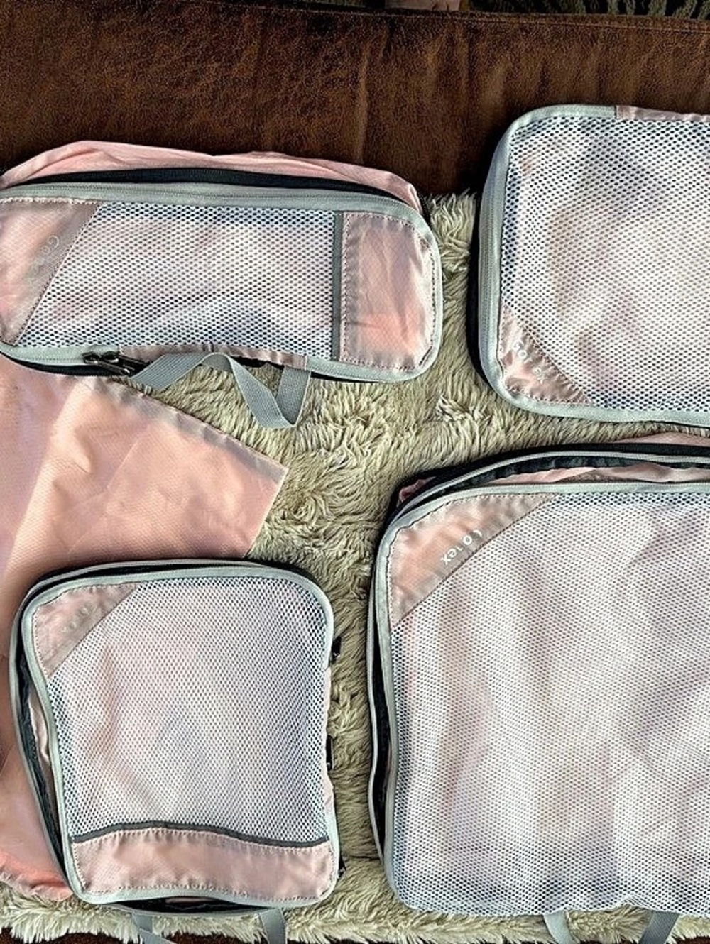 Gonex Compression Packing Cubes Set in Pink